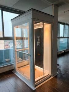 foto instalasi Lift Rumah Ascenda size XL, jakarta pusat, tampak samping